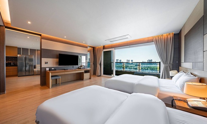 Yeonsu-gu Hotel | Incheon STAY Hotel