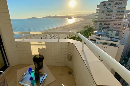 Boqueirao Apartamento | Incrível vista para o mar com piscina no Boqueirão