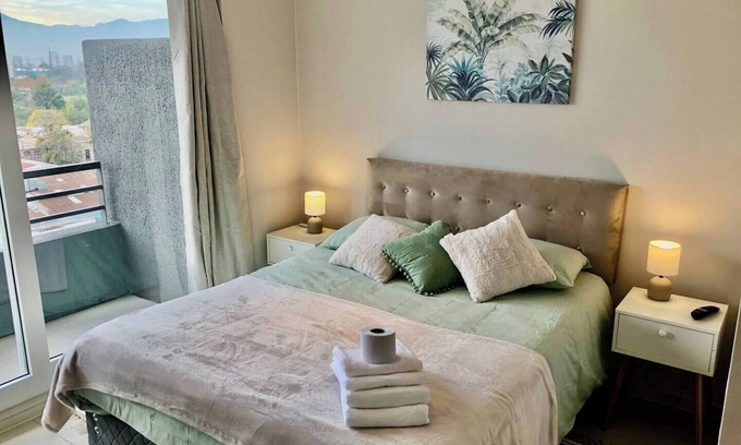 Quinta Normal Apartamento | ¡Increíble Departamento en Santiago con Piscina! Ideal para Familias - Yungay 1
