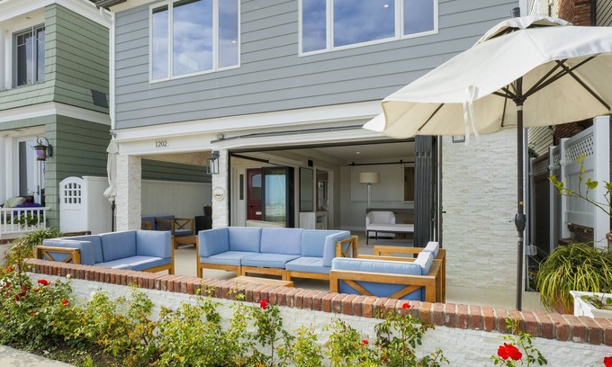 Balboa Island Cabaña | Incredible Balboa Island Beach House