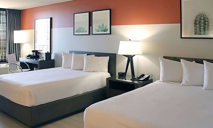 Downtown Las Vegas Hotel | Incredible Entertainment and Gaming Destination! 4 Comfortable Units, Pool