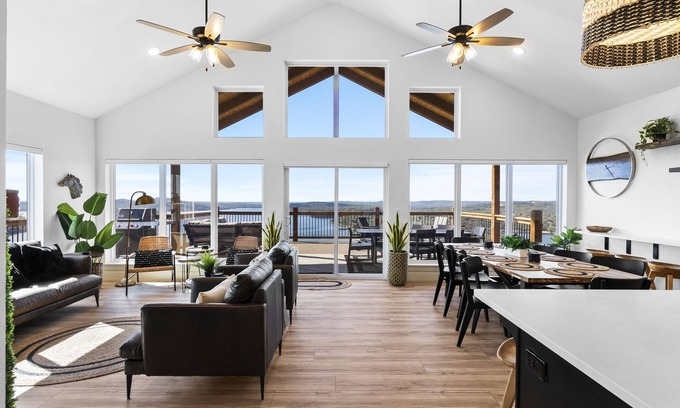 Kimberling City Casa | Incredible Lake View I Lazy River I Indoor Pool I Private Hot Tub & Pool