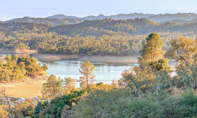 Oak Shores Casa | Incredible Lake Views at Lake Nacimiento!