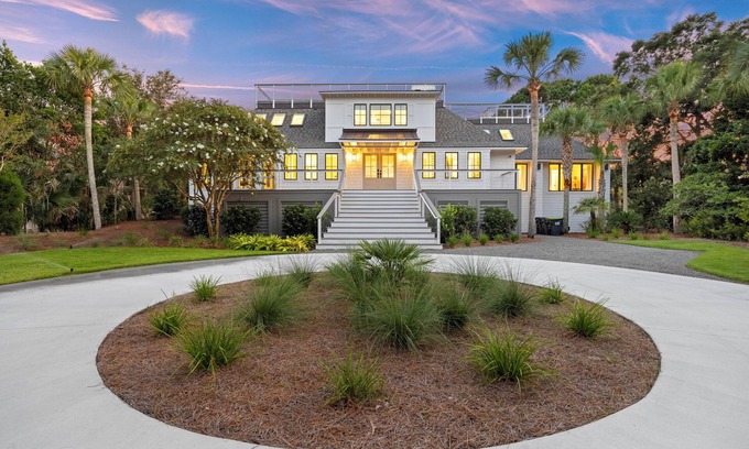 Seabrook Island Casa | Incredible Seabrook Home! GORGEOUS 5 bedrooms and panoramic rooftop balcony!
