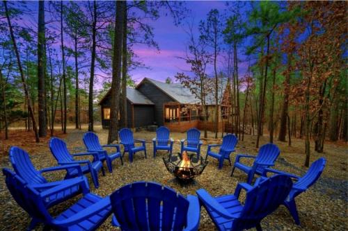 Pickens Casa | Incredible Spacious Cabin Surrounded by Nature for an Amazing Escape for the Whole Family in Broken Bow, Oklahoma