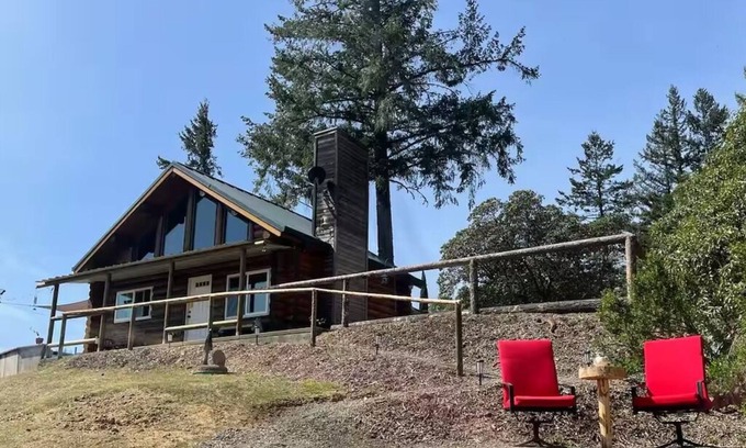 Ukiah Cabina | Incredible Views - Orr Springs Rendezvous!