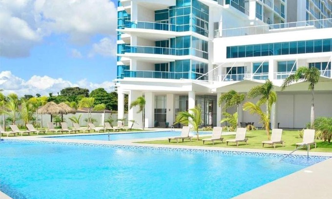Nueva Gorgona Apartamento | Increible Apartamento frente al mar en ph royal palm nueva Gorgona