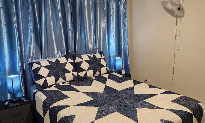 Waller Apartamento | Habitacion independiente y privada en casa familiar