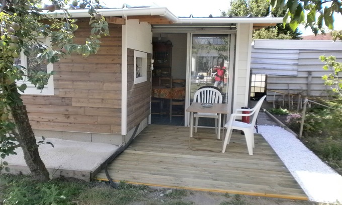 Fleury-les-Aubrais Casa | Independent equipped cottage in FLEURY LES AUBRAIS 2 adults 2 children