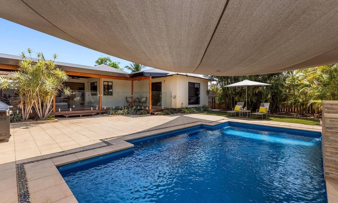 Cable Beach Casa | Indigo 4 Bedroom 2 Bath with Pool in Beautiful Cable Beach STRA6726V70KJFHH