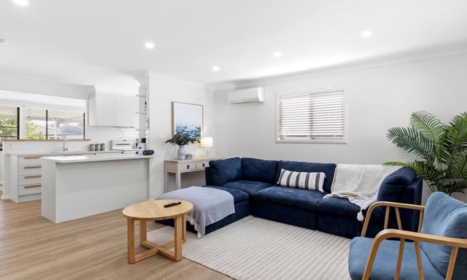 Callala Bay Casa | Indigo - Pet Friendly - 7 Mins Walk to Beach