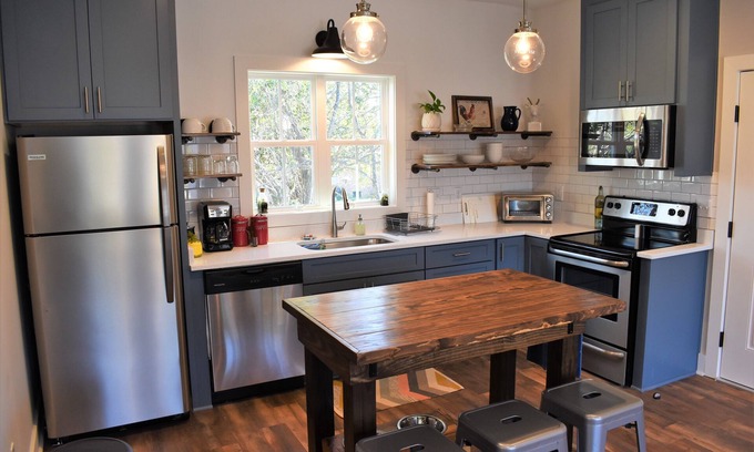 West Ashley Cabaña | - La Casa Indigo -