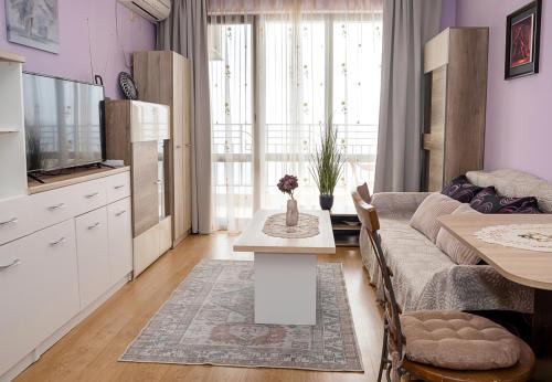 Balchik Apartamento | Indigo Wave - Sea View Studio Balchik by Flat Mаnager