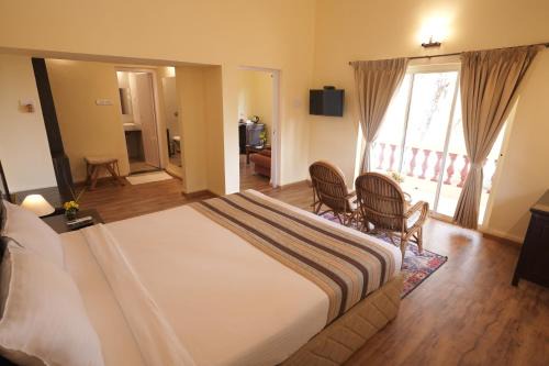 Bandoli Complejo | Indismart Woodbourne Resort