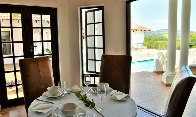 Hartbeespoort Casa | Indlovukazi Guesthouse