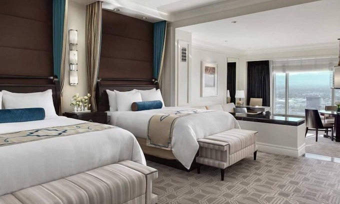 Las Vegas Hotel | Indulge In An Unforgettable Getaway Experience! 2 Relaxing Units w/ Sphere View