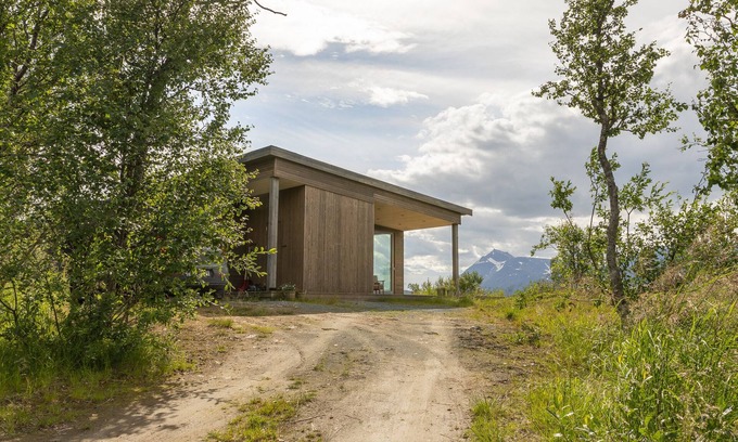 Skalsvik Casa | Indulge in beautiful nature and amazing views.
