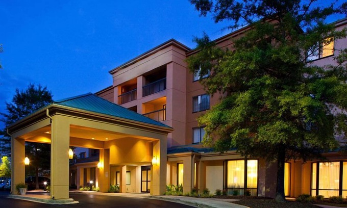 Crestline Heights Casa | Indulge in Home-Like Comfort! 4 Modern Units, Pet-Friendly, Free Parking!
