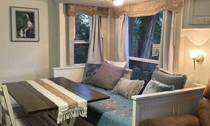 South Central Casa | Industrial Glamping Hideaway by Downtown