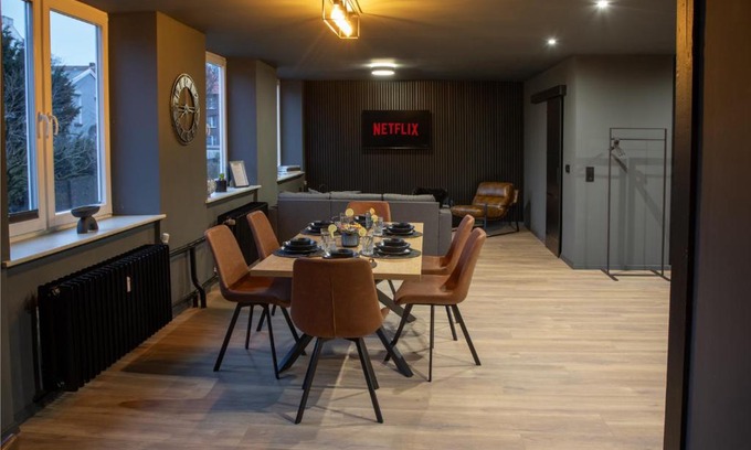 Heppens Apartamento | Industrie Loft 1903 - Parkfrei - Netflix - Zentral