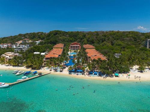 Antoneys Cay Hotel | Infinity Bay Spa & Beach Resort