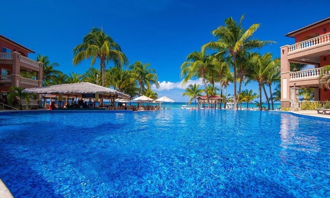 Antoneys Cay Complejo | Infinity Bay Spa & Beach Resort
