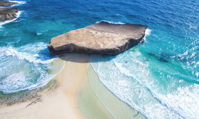 Boegoeroei Apartamento | Infinity POOL* Close TO EAGLE BEACH*