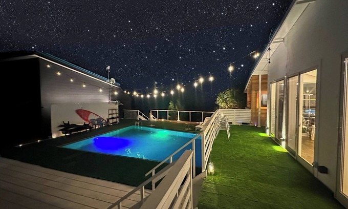 Amami Casa | InfinityPooljacuzziSAUNAOceanFrontVilla / Amami Kagoshima