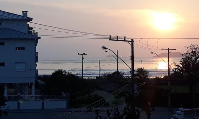 Ingleses Norte Apartamento | Ingleses Norte com vista para o mar, 100m da praia