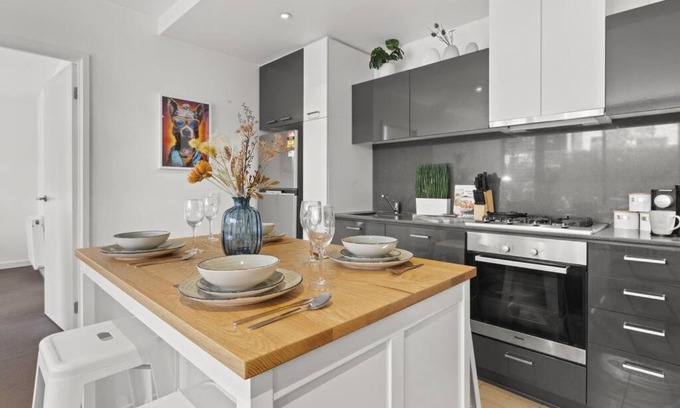 South Yarra Apartamento | Ink Echelon Escape