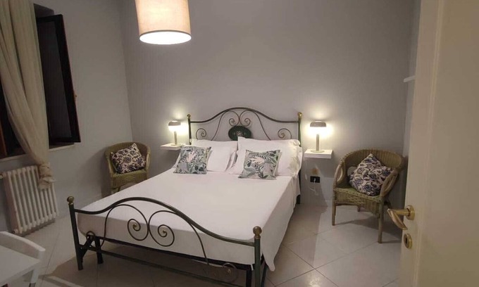 Quartieri Settecenteschi Casa | INN FULL CENTER B&B, APARTMENTOLuxury apartment in the center of Foggia