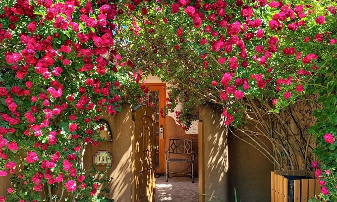 Historic Eastside Hotel | Inn on the Alameda