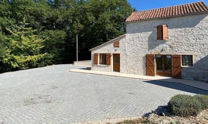 Trejouls Casa | Casa rural Tréjouls, 2 dormitorios, 4 personas