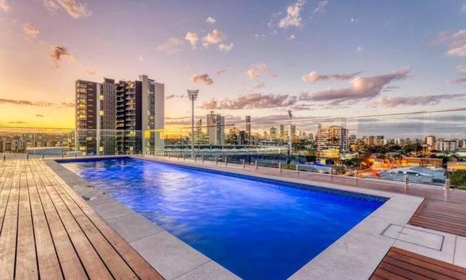 East Brisbane Apartamento | Inner city 1 bedroom Apartment with Rooftop pool and Parking - Serain Residences