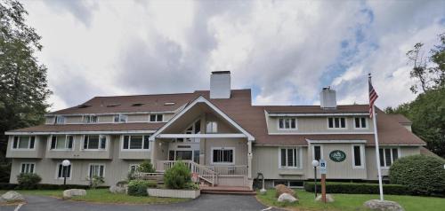 Waterville Valley Casa | Inns of Waterville Valley 201