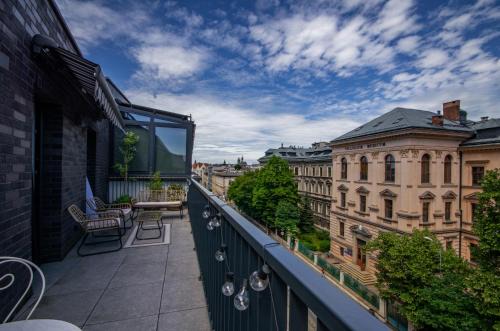 City Centre Apartamento | InPoint Apartments G15 near Old Town & Kazimierz District & Optional Paid Parking