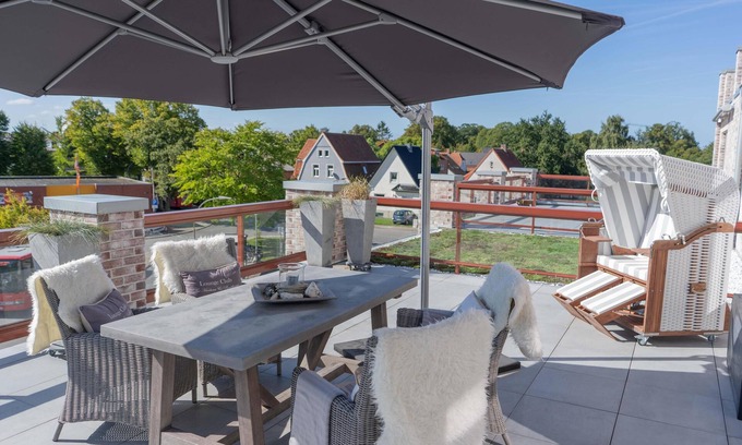 Burg auf Fehmarn Apartamento | Inselblume 47 - Luxury vacation home in Burg, with roof terrace
