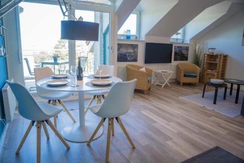 Fehmarn Casa | Inselblume 78 - Ferienwohnung mit Strandkorb in Burgtiefe