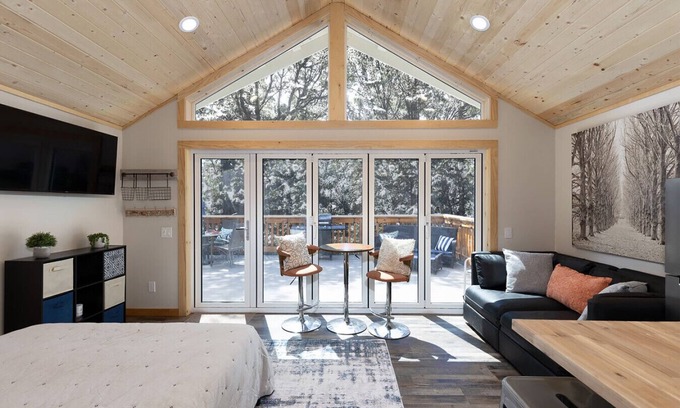 Arrowhead Villas Casa | Inside Out Cottage · One With Nature|Cozy|Romantic