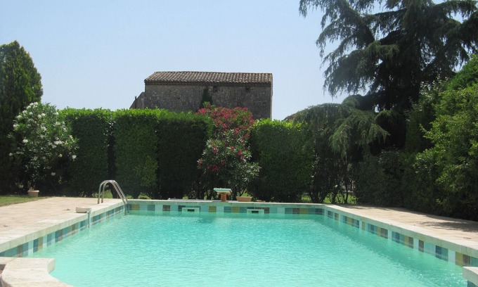 Bourdic Cabaña | INSOLITE BOIS & VERDURE /Private swimming pool and tennis court/ AUX PORTES D' UZES - LEOZE