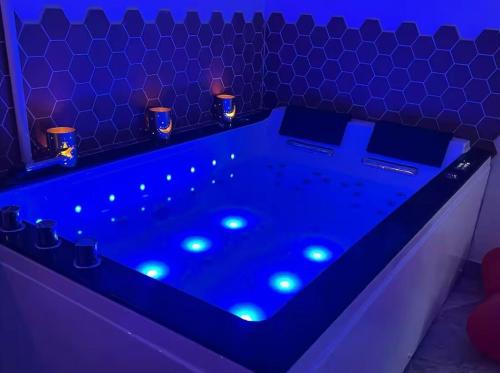 Saintry-sur-Seine Apartamento | Instant Douceur Suite Jacuzzi