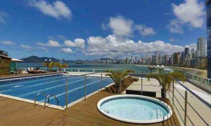 Pioneiros Apartamento | Internacional Residence c linda vista Beira Mar