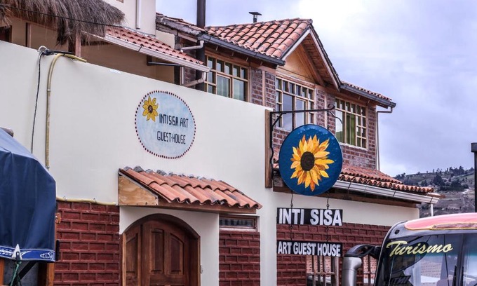 Guamote Hotel | Inti Sisa Art Guesthouse