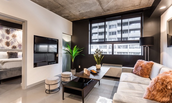 Shaughnessy Village Apartamento | Intimate Apartment with All Amenities