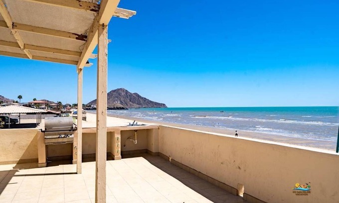 Verdugo Condominio | InTown Beach condo frente - condominio de Casey 1