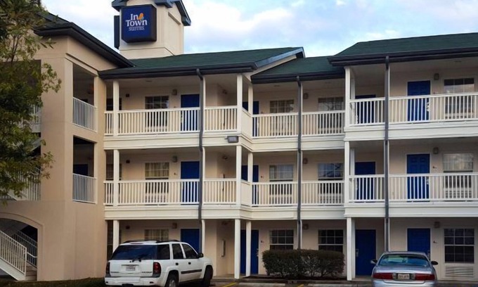 Metairie Hotel | InTown Suites Extended Stay New Orleans - Metairie