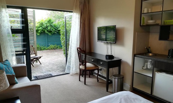 Pinelands Casa | Inverness Manor