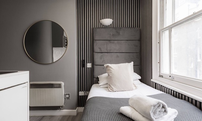 Bayswater Hotel | Individual-Económico-Baño en la habitacion