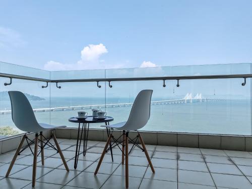 Bayan Lepas Apartamento | Invincible Seaview Vacation Condo 3R3B 8Pax