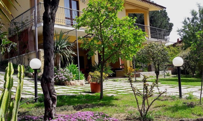 Poggio dei Pini Villa | Invit Arti - apartamento en villa